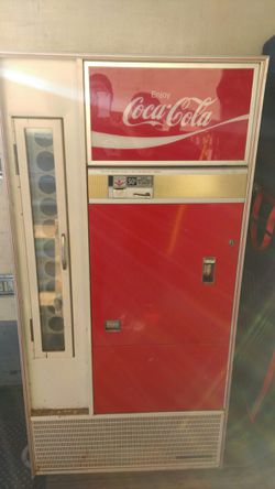 Vintage Coca cola vending machine