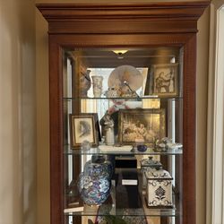 Curio / Display Cabinet - Perfect Condition