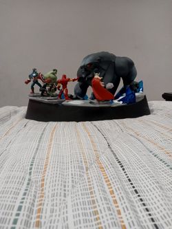 Disney Infinity 2.0 Frost Giant Base With Avengers