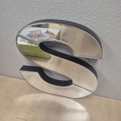  acrylic or mirrored alphabet wall letter