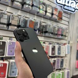 iPhone 16 Pro Max 256GB UNLOCKED 