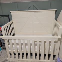White Baby and Toddler Wooden Crib
