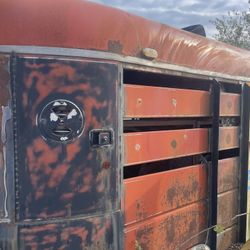 Heavy Duty  Horse Trailer Homemade . Great For Heavy Loads Over 3000 Lbs . Needs tires And TLC . Title On Hand . 