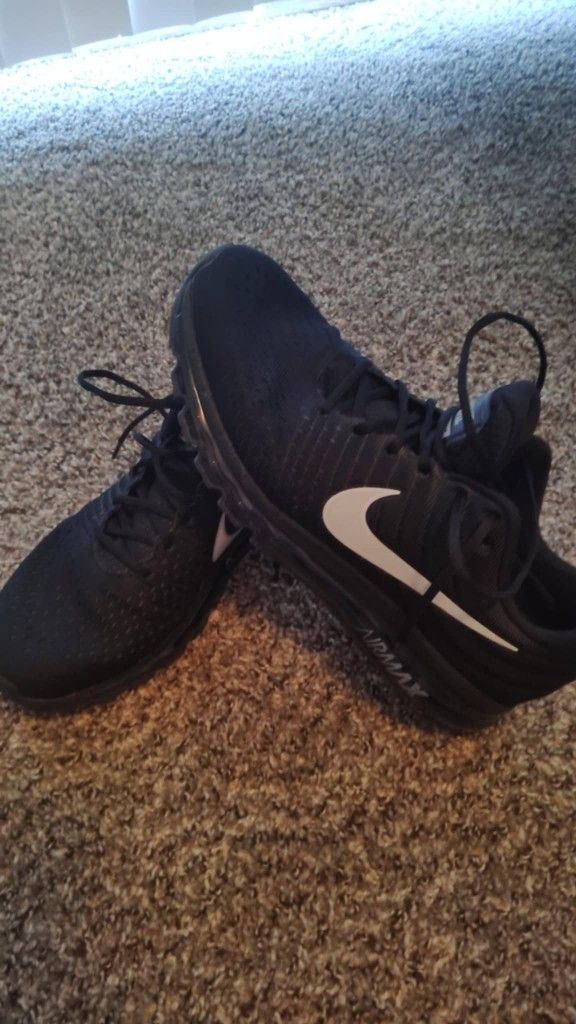Couple Of Jordans For Sale And Some Air Maxes Worn Only 1time All Of Them