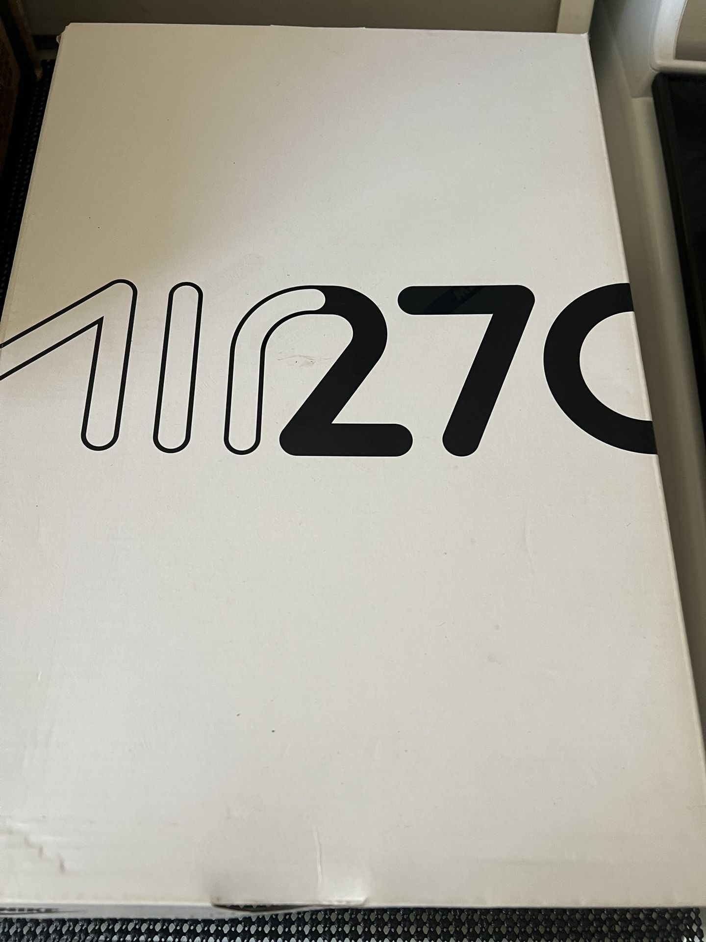 Air Max 270