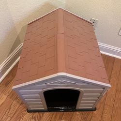 Small Dog House 