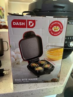 Dash Egg Bite Maker 4-Cavity 420W