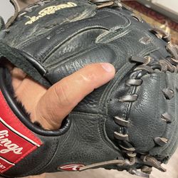 Baseball Catcher Glove Size 32 1/2