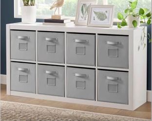 NEW IN BOX CUBIC ORGANIZER WITH BI S INCLUIDED