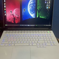 Alienware M17 R4 gaming laptop