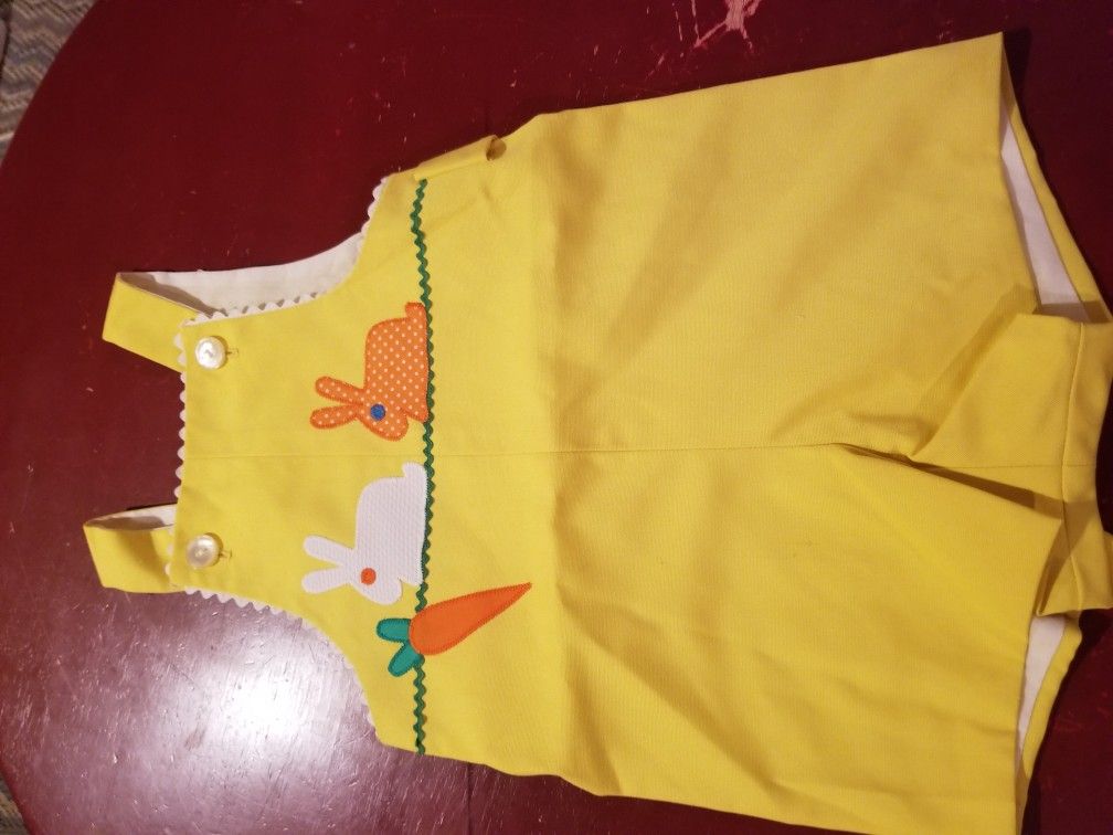Kids clothes