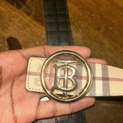 Gold Burberry Tb Circle Belt