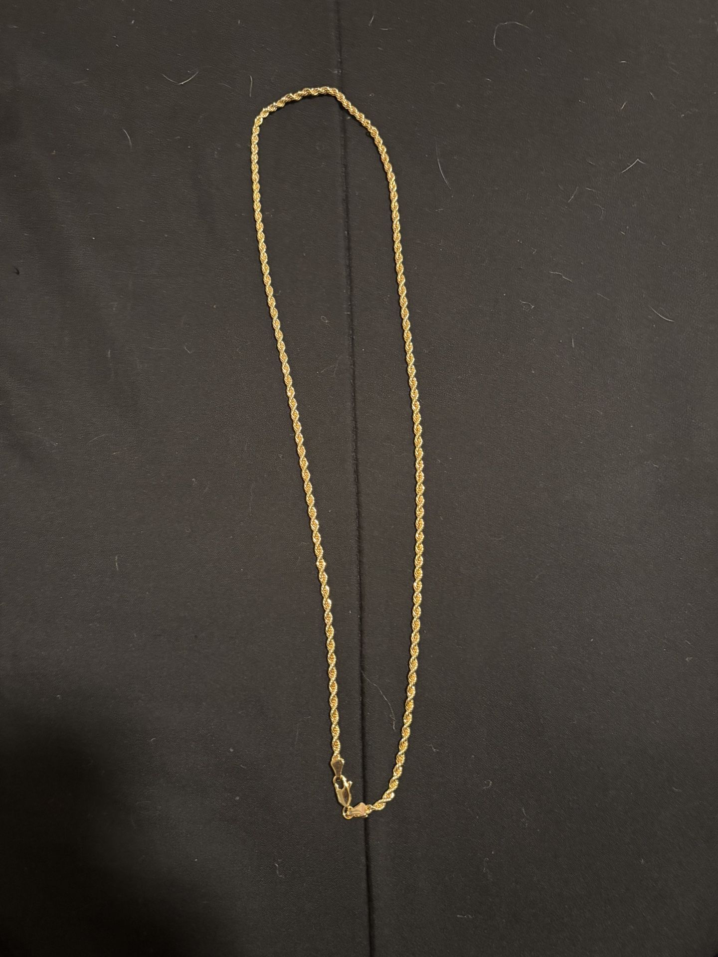 14k Gold Chain 25in Want $300 Willing To Negotiate
