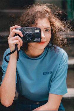 Pentax IQ Zoom EZY 35mm Film Camera