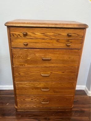 Drawer Dresser with Mirror & Hidden Jewelry Storage