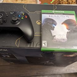 XBox Series X HALO Edition