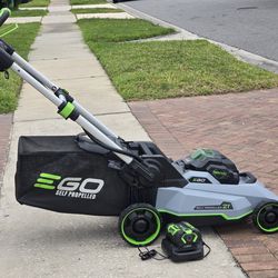 volt 21-in Cordless Self-propelled Lawn Mower 

