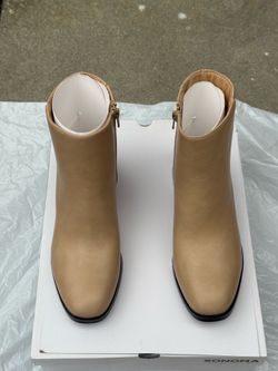 New Women’s Tan/Caramel Ankle Boots - Size 7.5