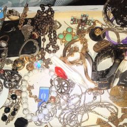 jewelry old trinkets and more
