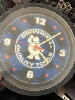 Corn Weel Qu laity Working Clock 