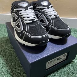 Dior B30 White (BRAND New)