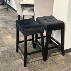 2 Pc Bar Stools 