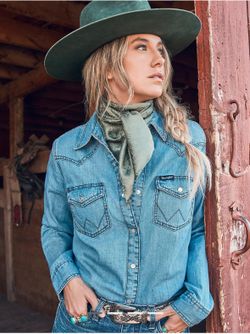 Light Denim Wrangler Shirt