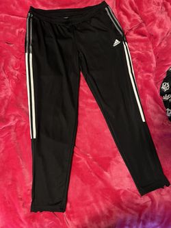 Women’s Adidas pants