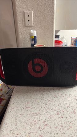 Bluetooth  speaker Beats