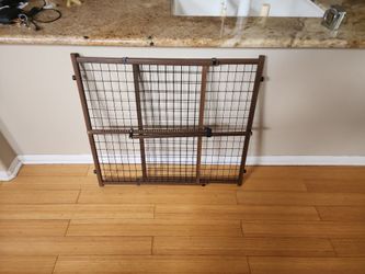 Folding Child Or Pet Gate. 48"