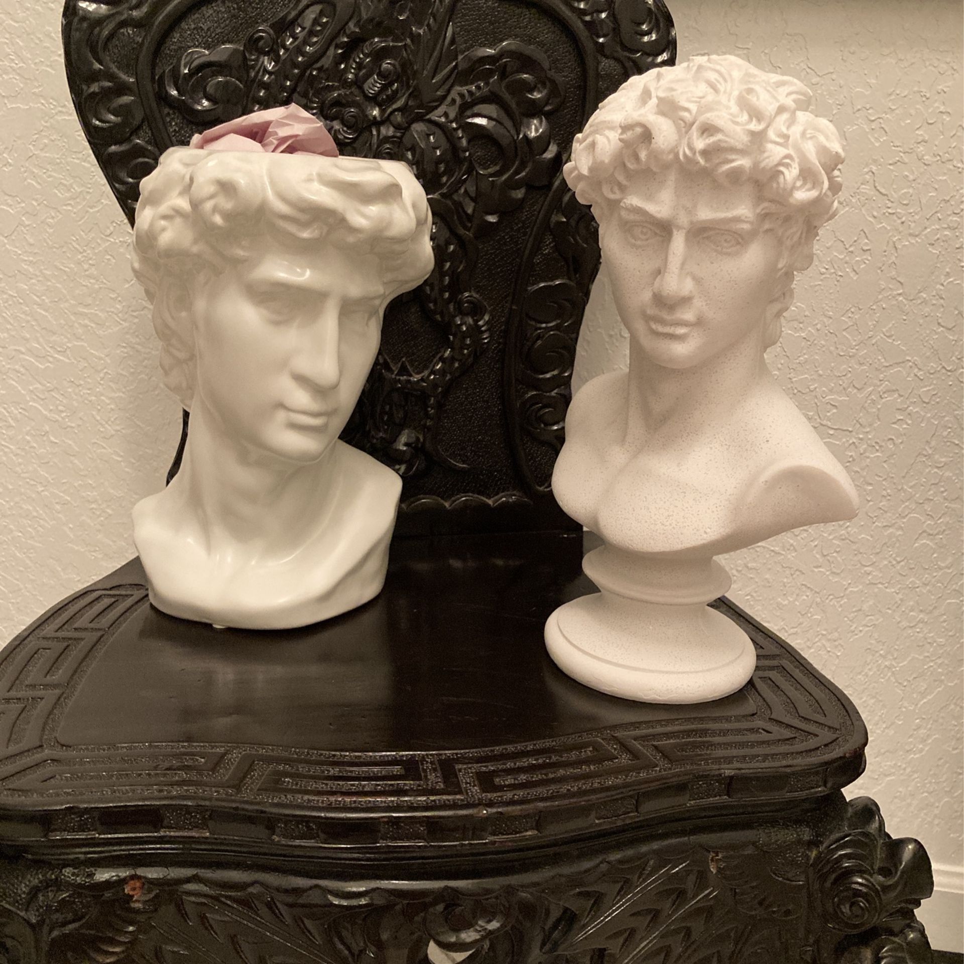 White Design Toscano Like David Vase Planter. Michelangelo David Bust Statue. Great W/ Mid Century Modern MCM, Greek & Italian Decor!