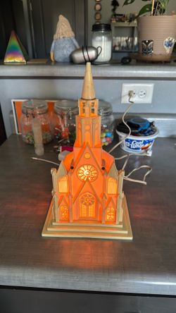 1950 VINTAGE RAYLITE CHURCH