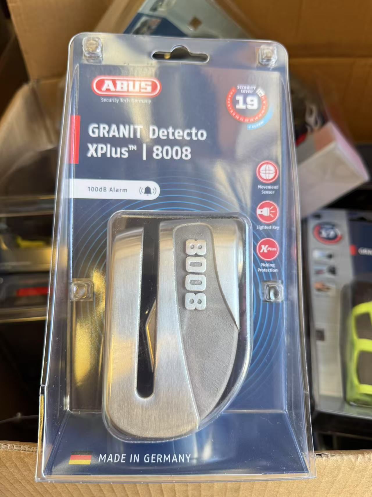 GRANIT™ DETECTO XPLUS 8008 2.0 The GRANIT™ Detecto XPlus 8008 2.0 Brake Disc Lock from ABUS offers superb protection for your motorbike.