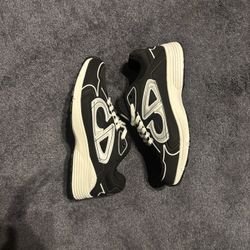 Dior B30 Black White