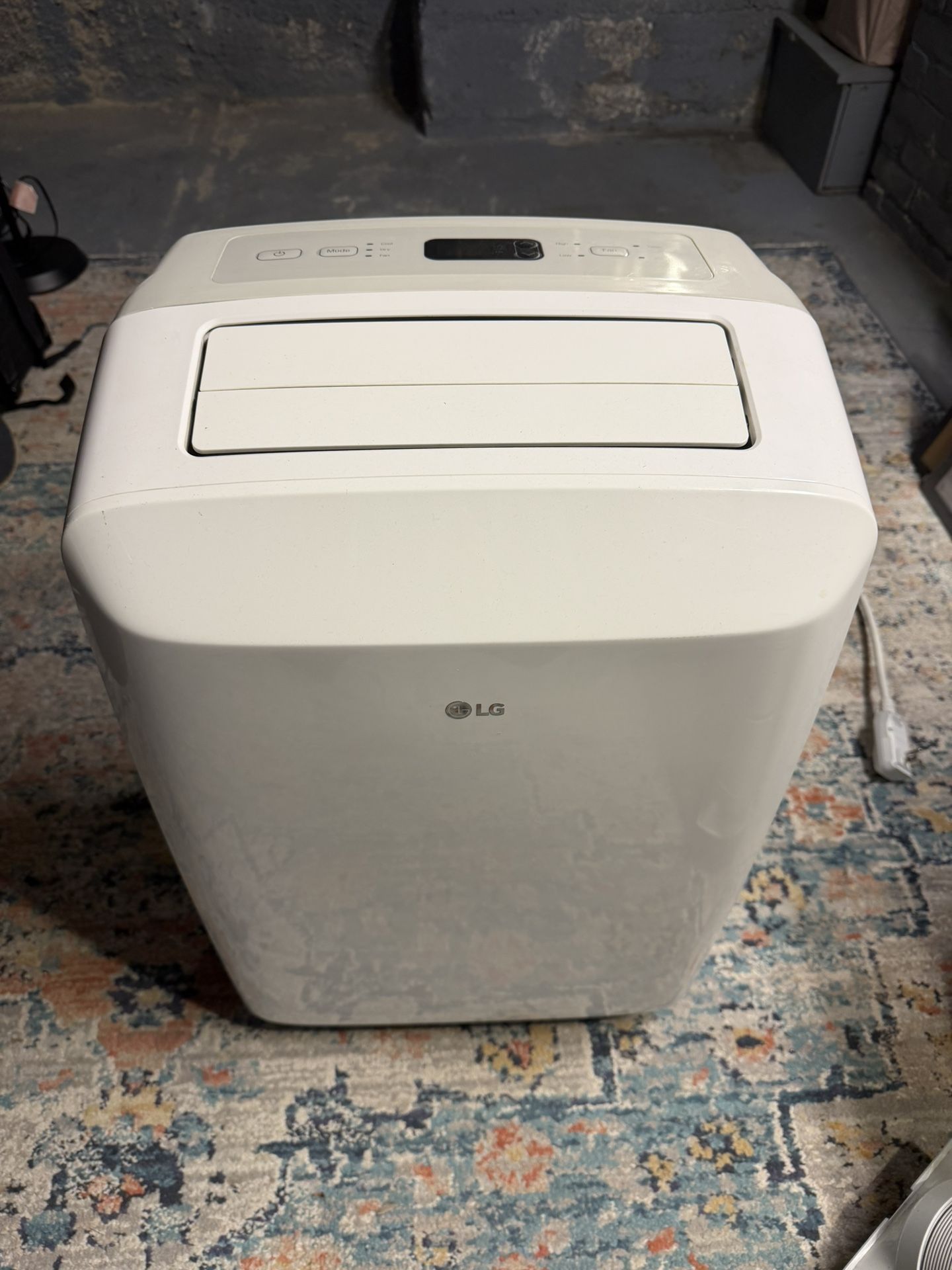 LG Portable Air Conditioner