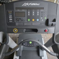 Treadmill Heavy-duty LA Fitness