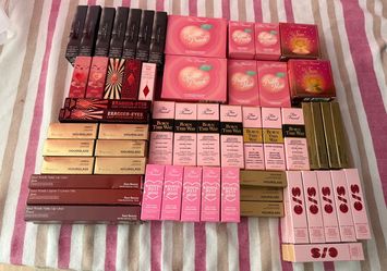 Large Makeup Bundle – Too Faced, Hourglass, Fenty & More