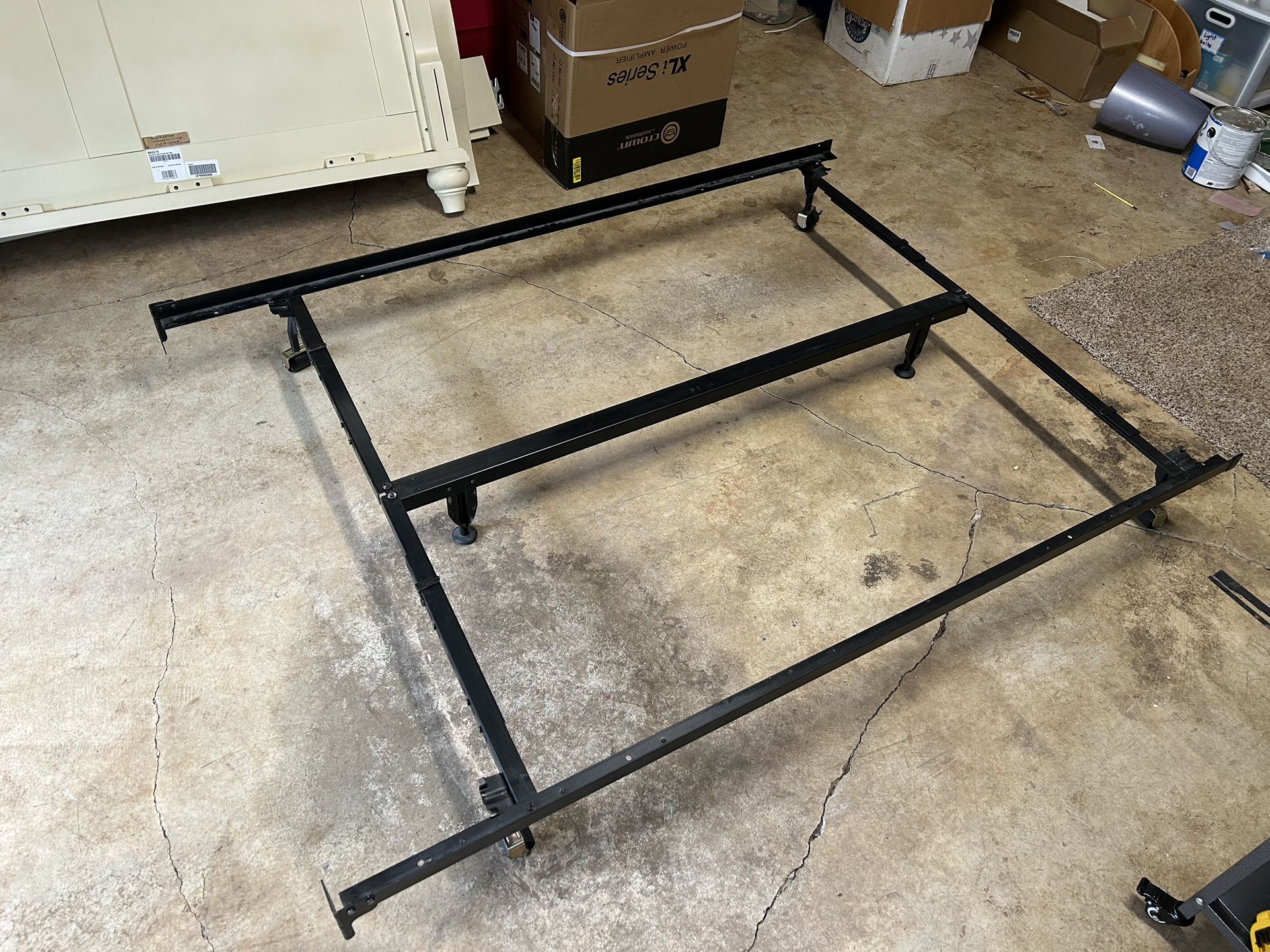 Metal Bed frame