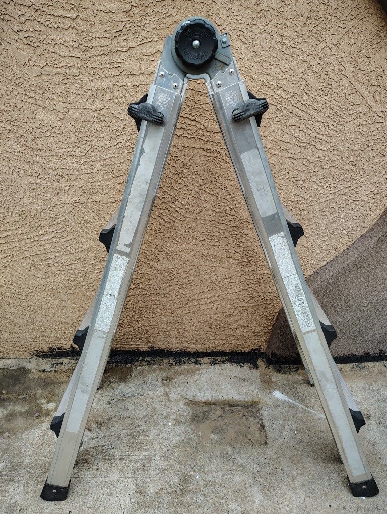 18ft Werner Ladder Push Locks | Escalera