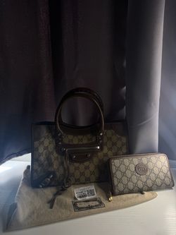 Handbag