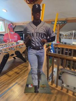 Ken Griffey Jr Life-size