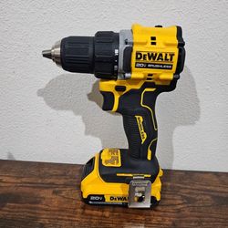 DEWALT ATOMIC 20V DRILL AND 2.0 BATTERY