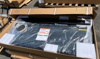 LT350 Folding Tonneau Cover