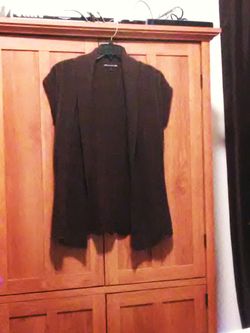 Med sweater vest brown sz med
