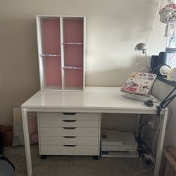 🚨MOVING SALE! IKEA VIHALS Table, white/white, 49 1/4x29 1/8