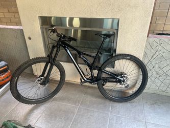 2019 specialized stump jumper size m mountain bike
