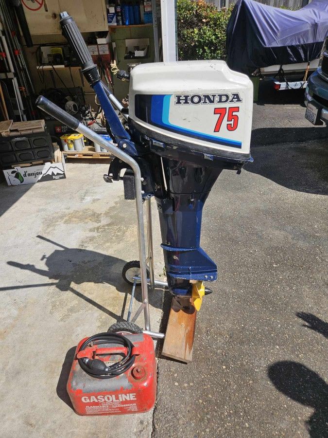Honda 1987 7.5 4Stroke Longshaft Outboars