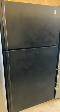 GE  Top Mount Black Refrigerator
