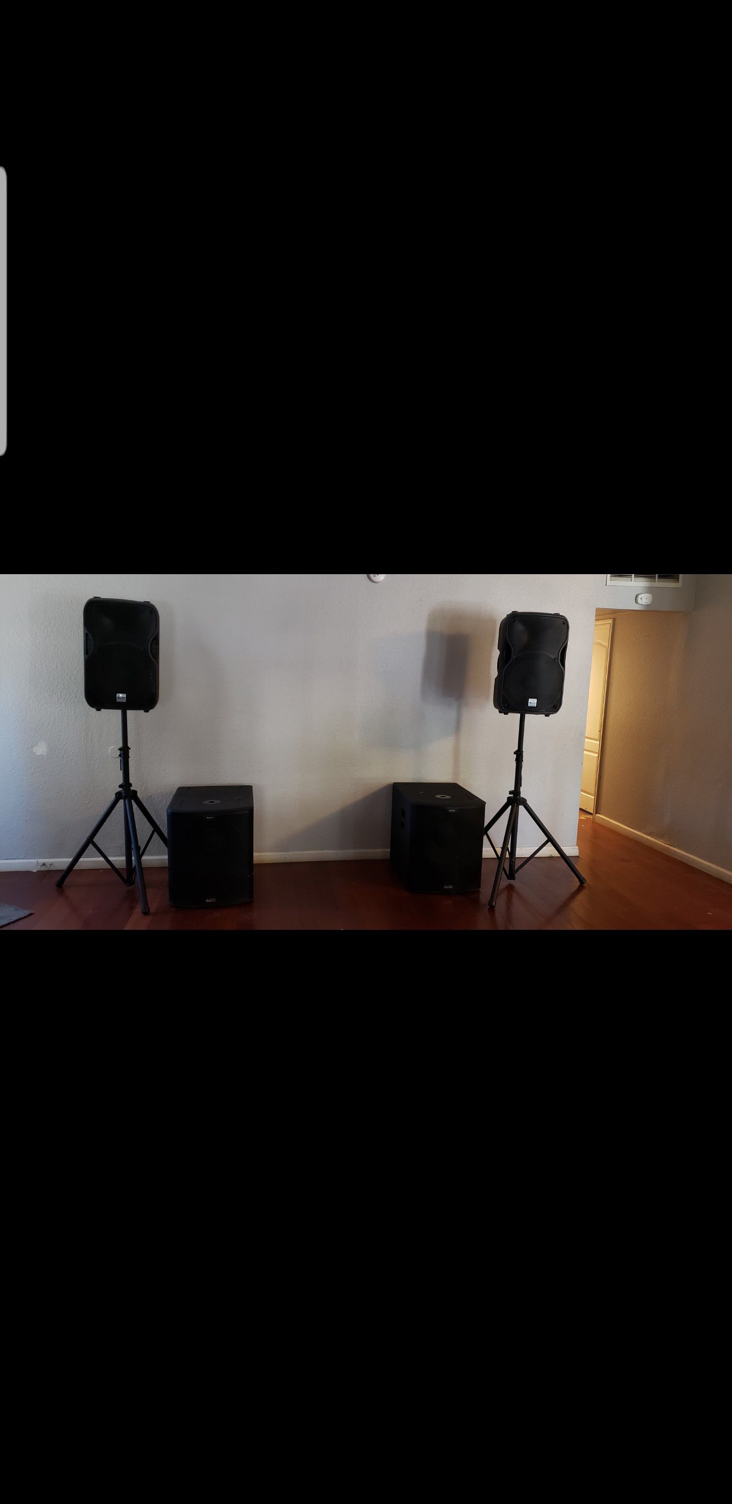 6400 watt DJ speaker setup