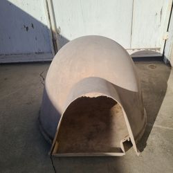 Dog House 